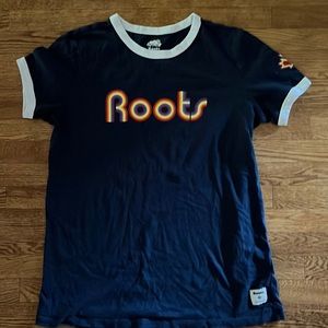 Roots tshirt